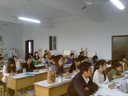 八· (三+二)五年制服装设计与制版大专班